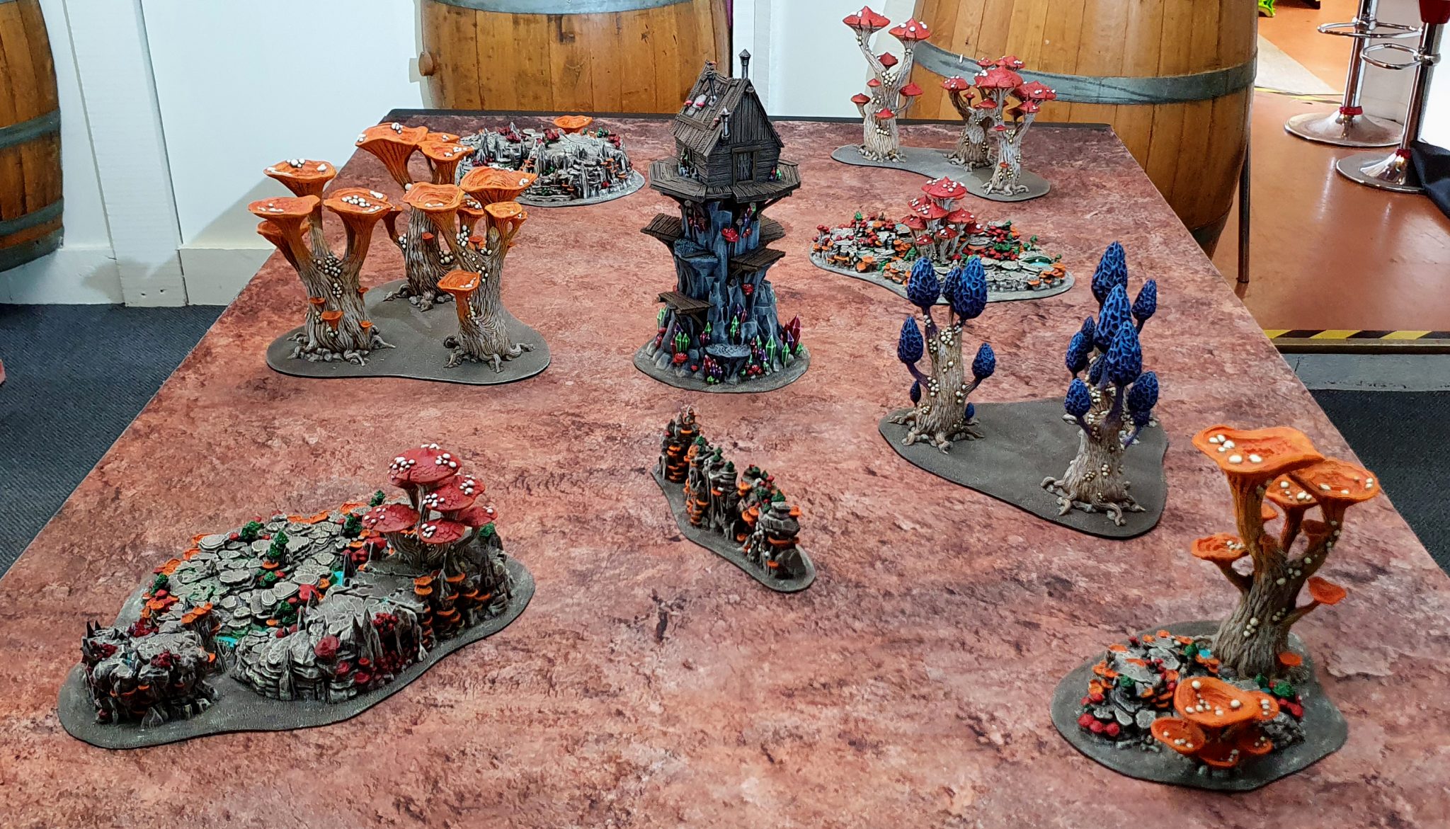 EnderToys Paintable Crystal Clusters - 3D Printed Terrain For 28mm Tabletop Wargaming (9 Pieces) - View #2