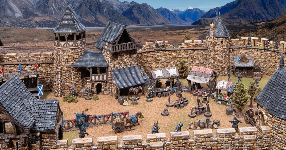 3D printed and painted market stalls for DnD and wargaming