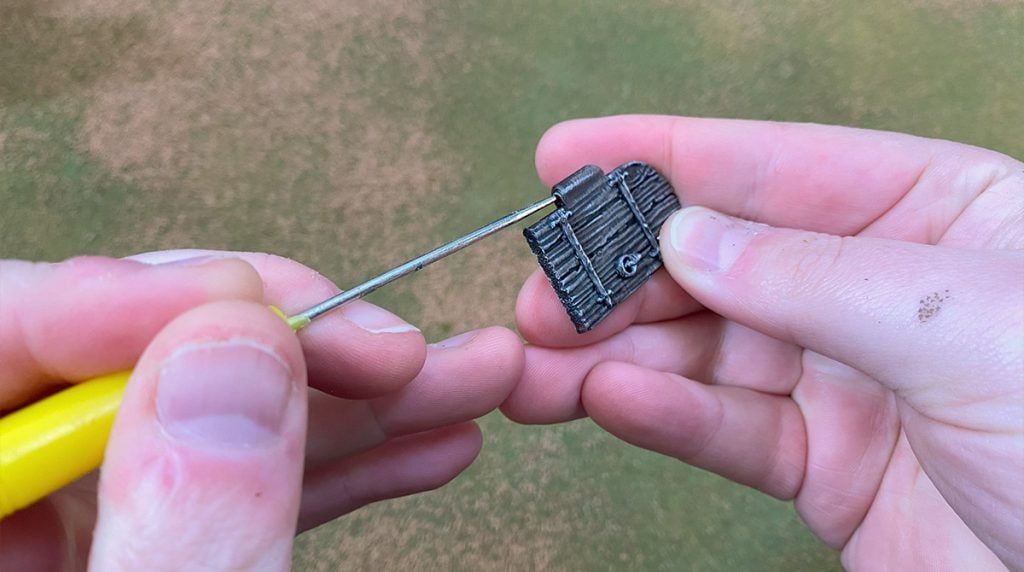 Cleaning the 3D printed doors