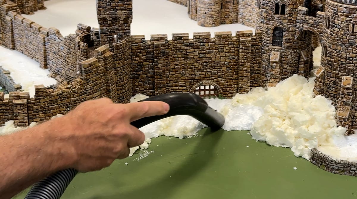 Cleaning up expanding foam for a 3d printed Island Castle