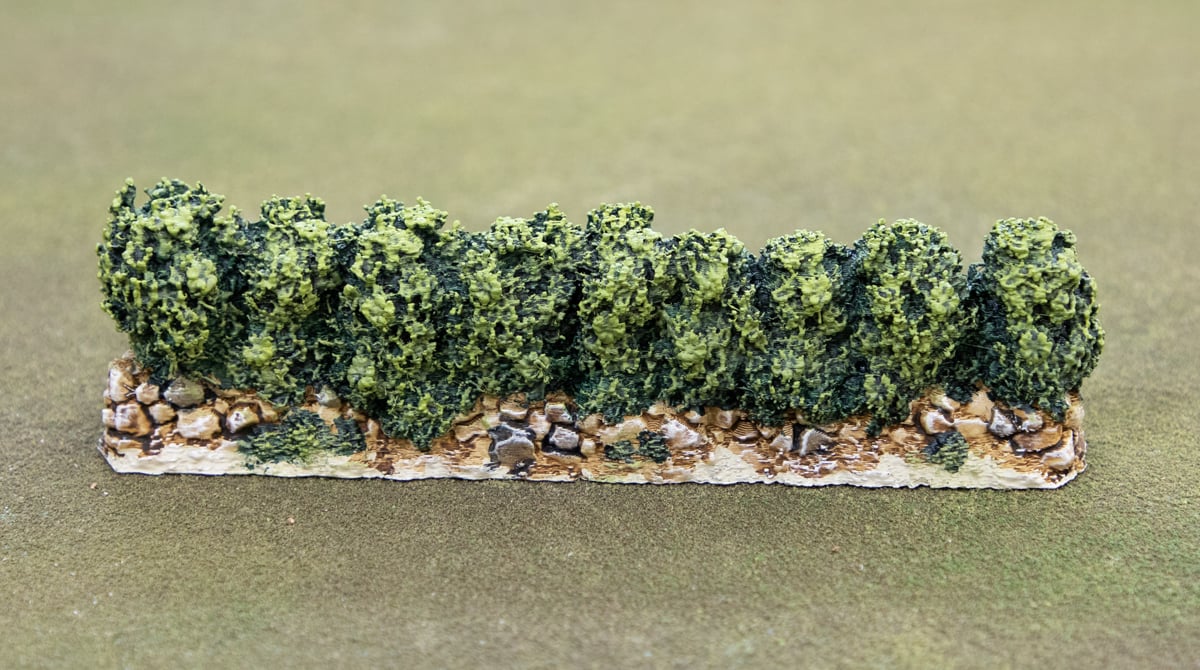 Drybrushing 3d printable castle hedges