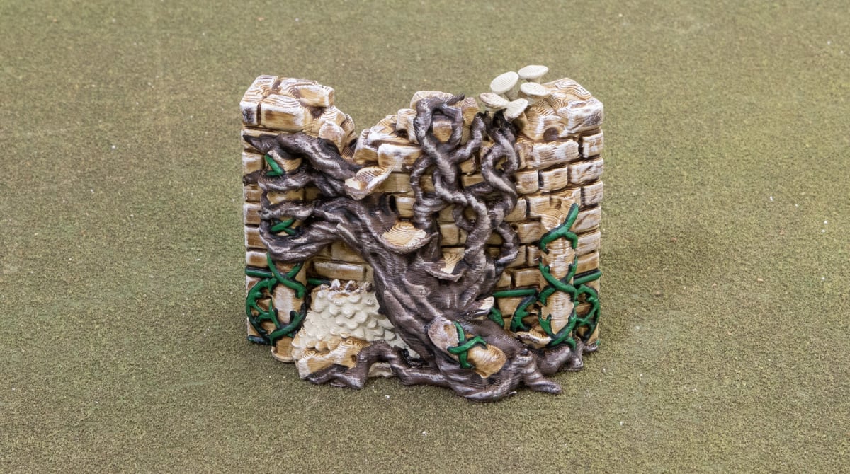 Elven groves model with a layer of warpstone glow paint