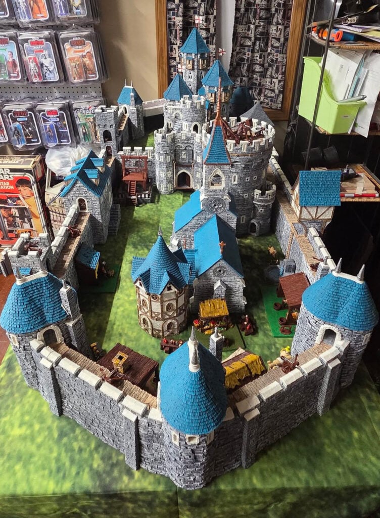 3D printed and painted Throne & Ash Castle