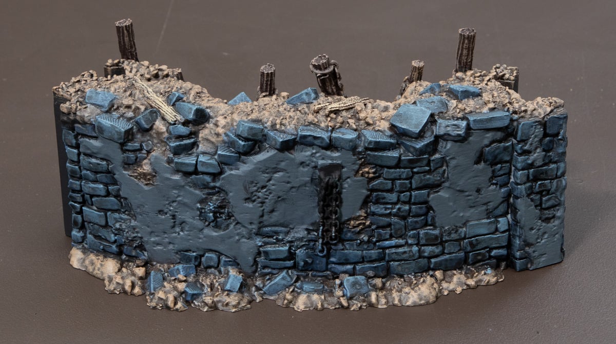 3D printed Trench Wall with concrete painted with Mechanicus Standard Grey